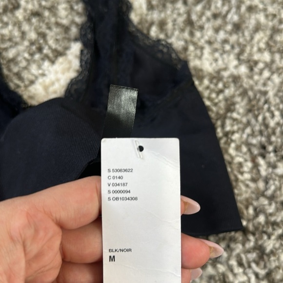 NWT Urban outfitters out from under Black Lace Bralette Size medium - Picture 3 of 4